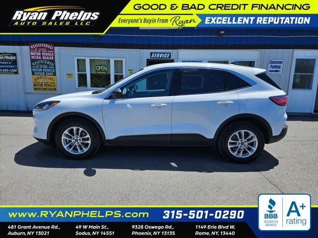 2022 Ford Escape SE