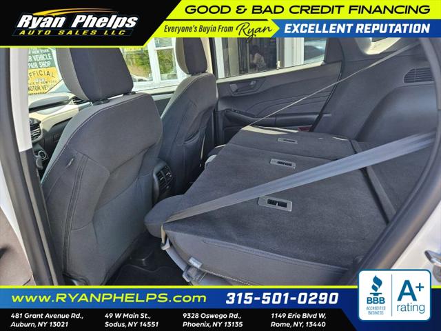 2022 Ford Escape SE