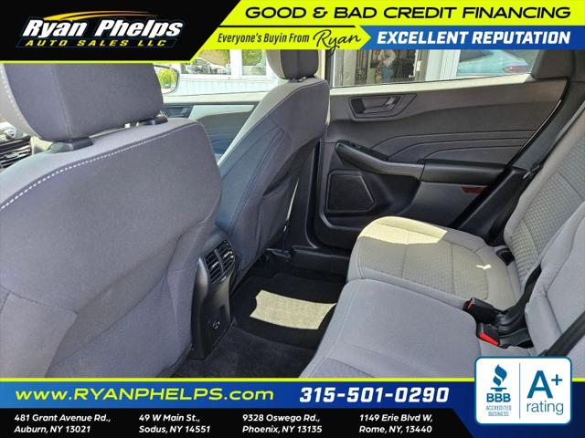 2022 Ford Escape SE