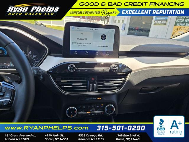 2022 Ford Escape SE