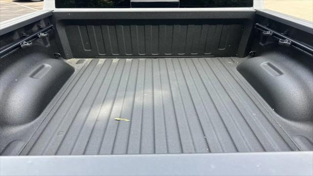 2026 Ram 1500 Laramie Crew Cab 4x4 57 Box
