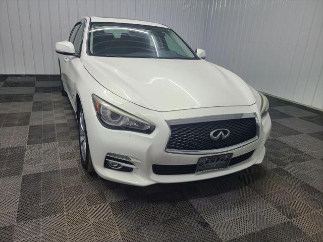 2015 INFINITI Q50 3.7