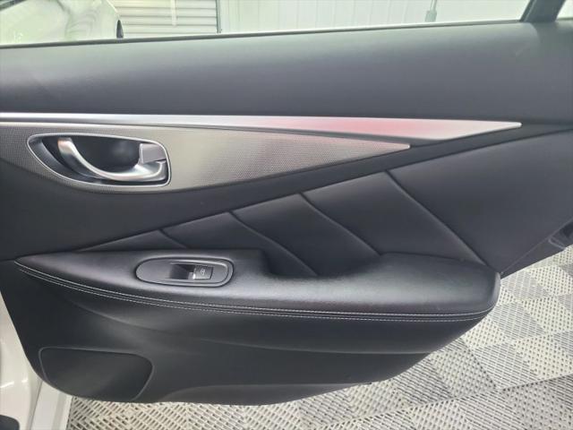 2015 INFINITI Q50 3.7