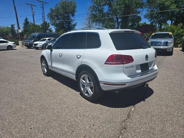 2015 Volkswagen Touareg V6 Executive
