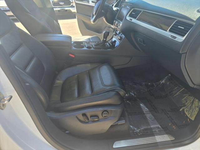 2015 Volkswagen Touareg V6 Executive