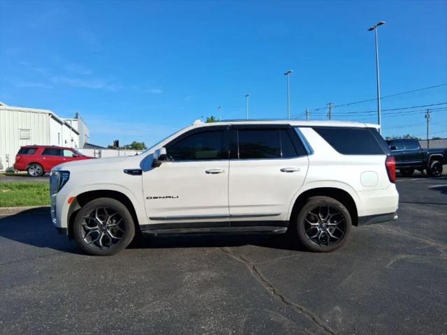 2022 GMC Yukon 4WD Denali