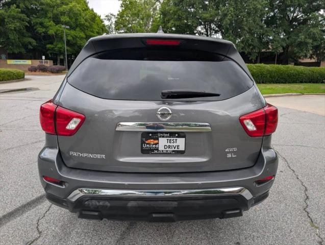 2019 Nissan Pathfinder SL