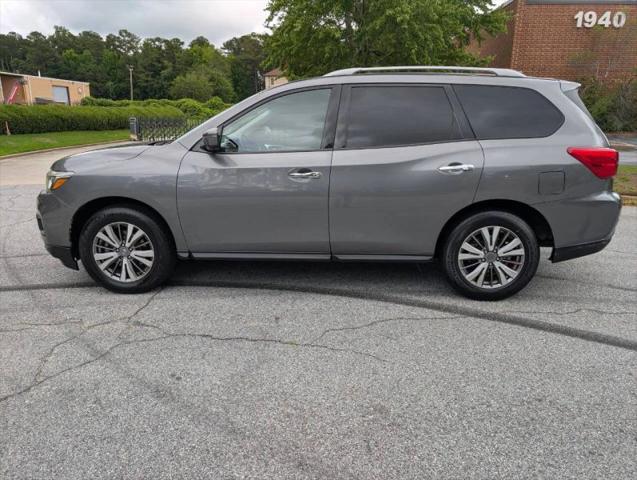 2019 Nissan Pathfinder SL