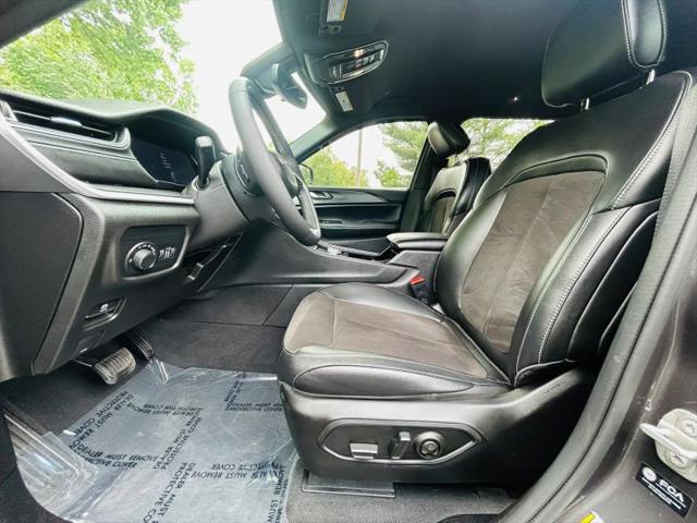 2023 Jeep Grand Cherokee L Altitude 4x4