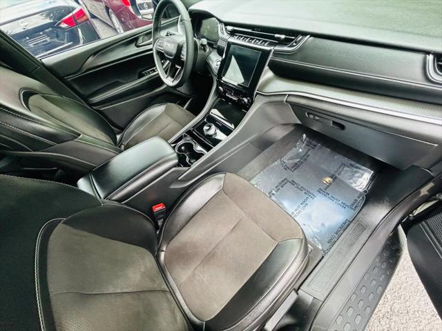 2023 Jeep Grand Cherokee L Altitude 4x4