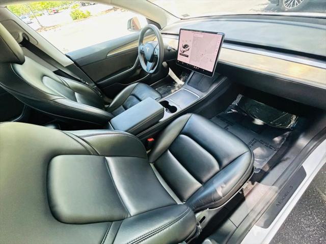 2021 Tesla Model 3 Standard Range Plus Rear-Wheel Drive