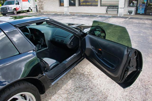 1996 Chevrolet Corvette Base
