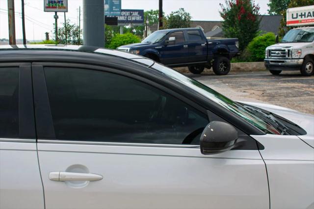 2021 Nissan Sentra SR Xtronic CVT