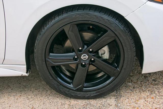 2021 Nissan Sentra SR Xtronic CVT