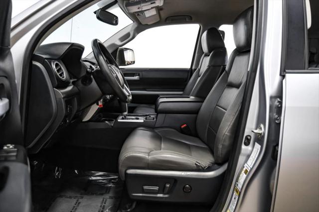 2017 Toyota Tundra SR5 5.7L V8