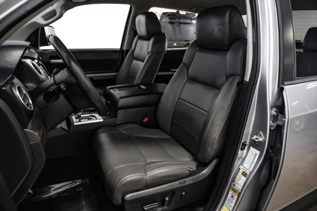 2017 Toyota Tundra SR5 5.7L V8