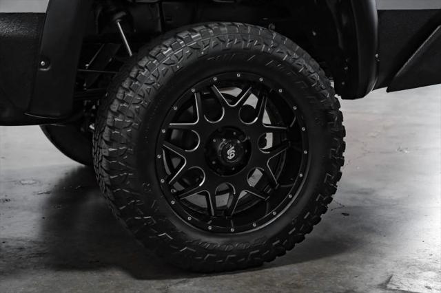 2017 Toyota Tundra SR5 5.7L V8