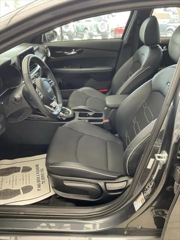 2023 Kia Forte GT-Line