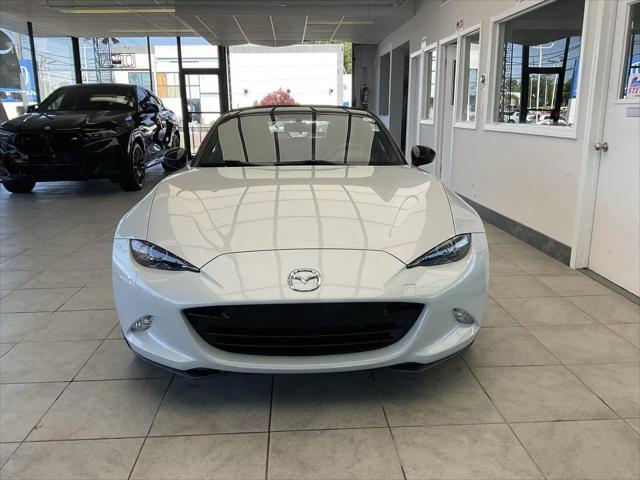 2016 Mazda MX-5 Sport