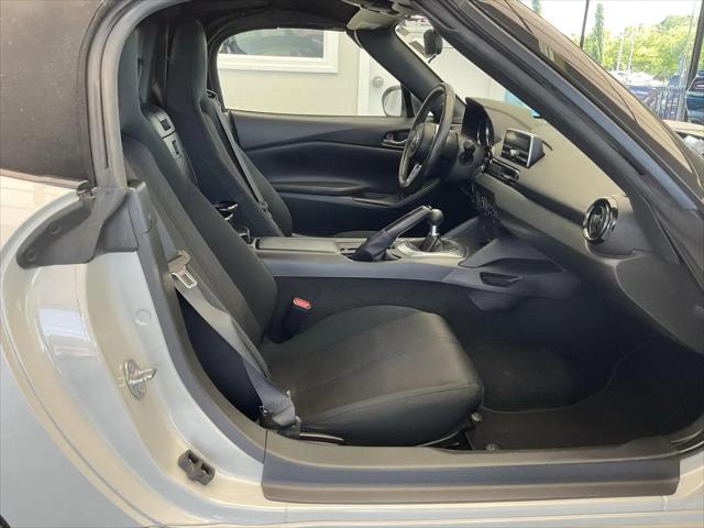 2016 Mazda MX-5 Sport