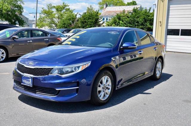 2017 Kia Optima LX