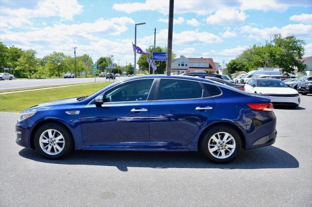 2017 Kia Optima LX