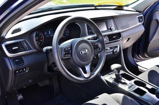 2017 Kia Optima LX