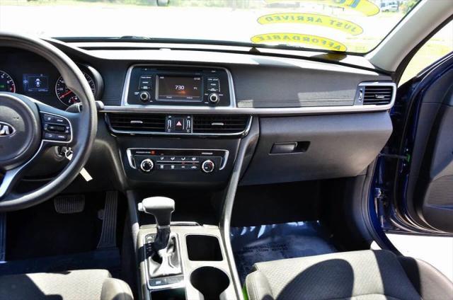 2017 Kia Optima LX