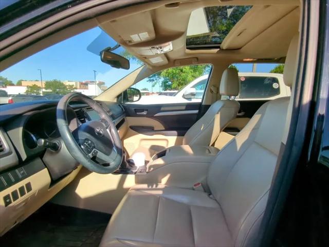 2016 Toyota Highlander XLE V6