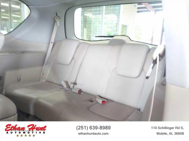 2015 INFINITI QX80 Base