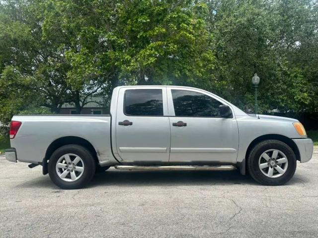 2008 Nissan Titan LE