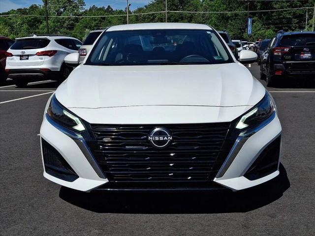 2023 Nissan Altima SV FWD