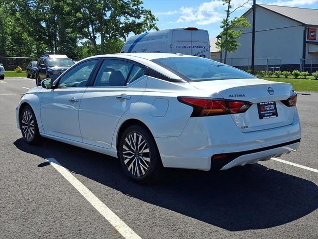 2023 Nissan Altima SV FWD