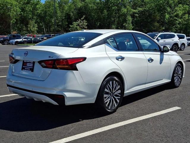 2023 Nissan Altima SV FWD