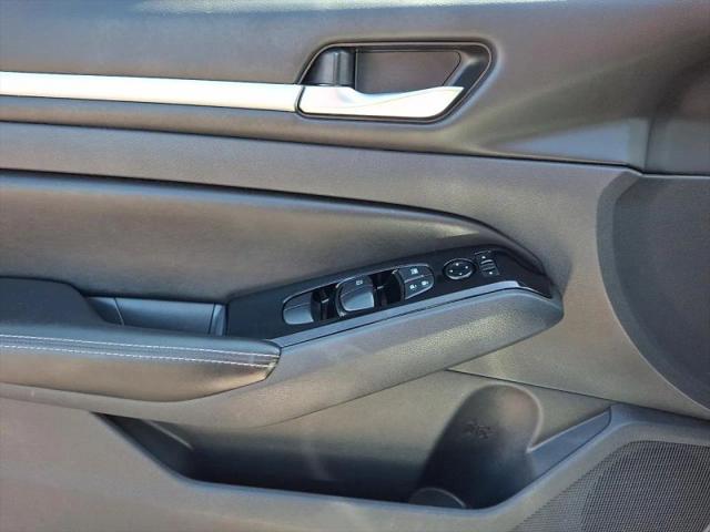 2023 Nissan Altima SV FWD