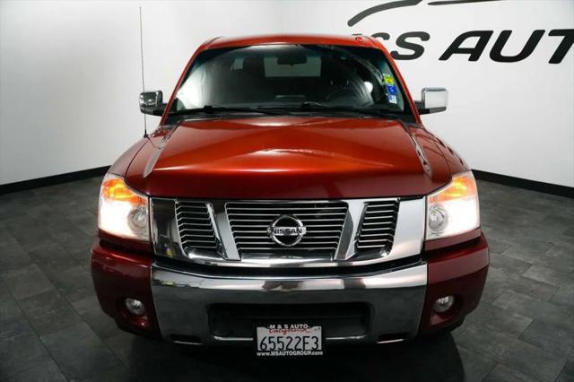 2015 Nissan Titan SV