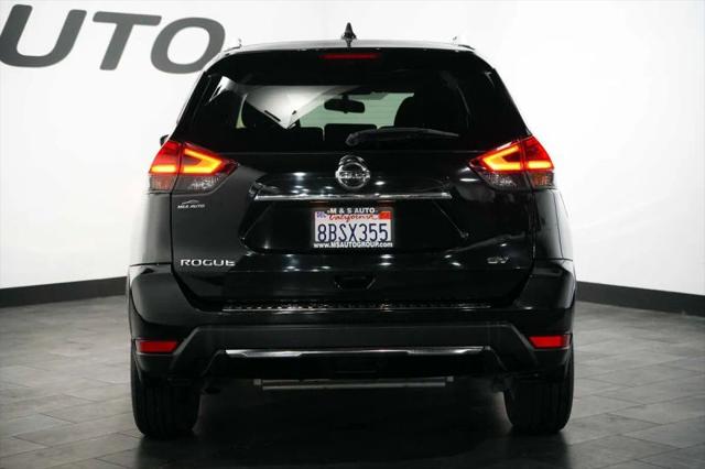 2017 Nissan Rogue SV