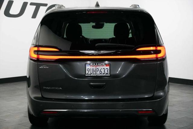 2021 Chrysler Pacifica Touring L