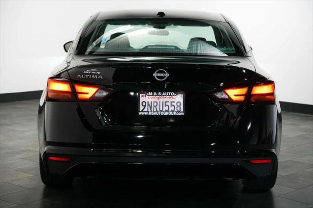2025 Nissan Altima SV FWD