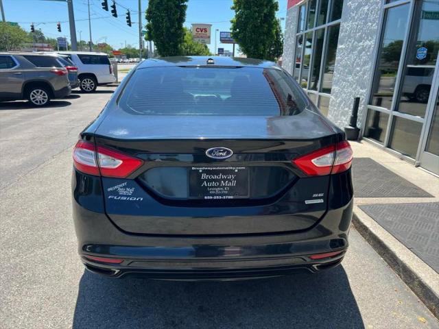 2014 Ford Fusion SE