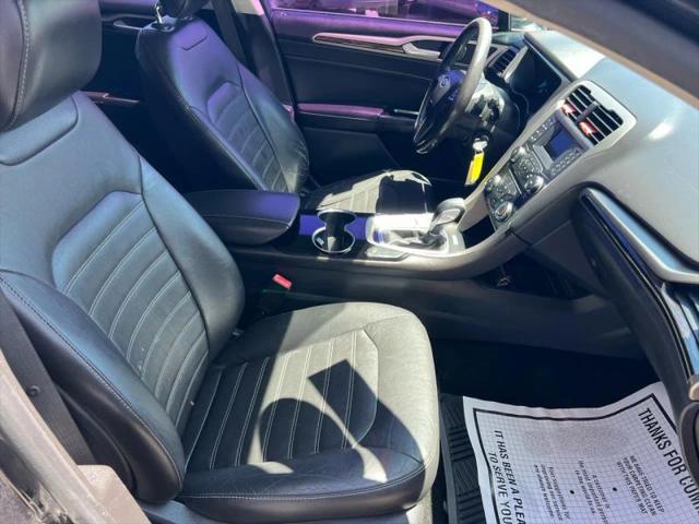 2014 Ford Fusion SE