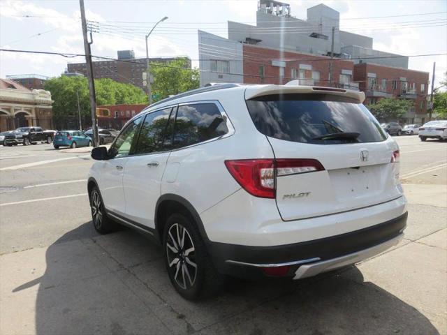 2020 Honda Pilot AWD Touring 8 Passenger