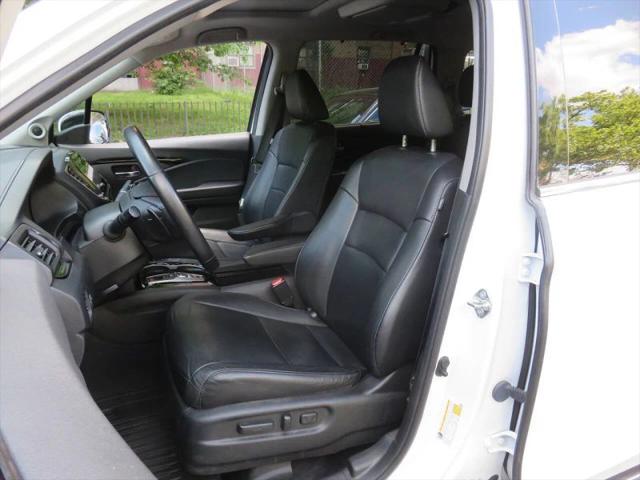 2020 Honda Pilot AWD Touring 8 Passenger