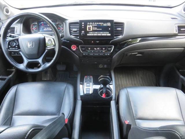 2020 Honda Pilot AWD Touring 8 Passenger