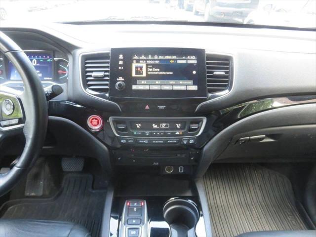2020 Honda Pilot AWD Touring 8 Passenger