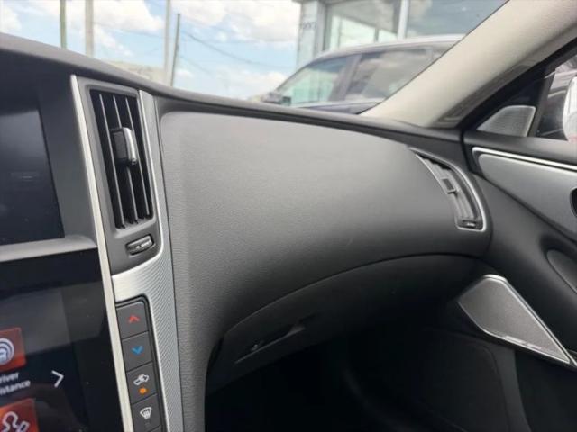 2023 INFINITI Q50 LUXE AWD