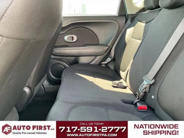 2016 Kia Soul Base