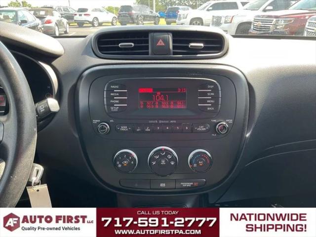 2016 Kia Soul Base