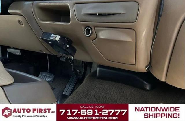 1999 Ford F-350 Base