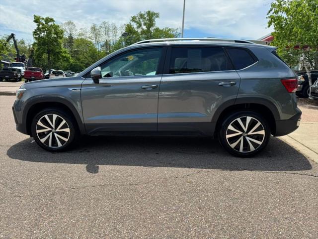 2024 Volkswagen Taos 1.5T SE